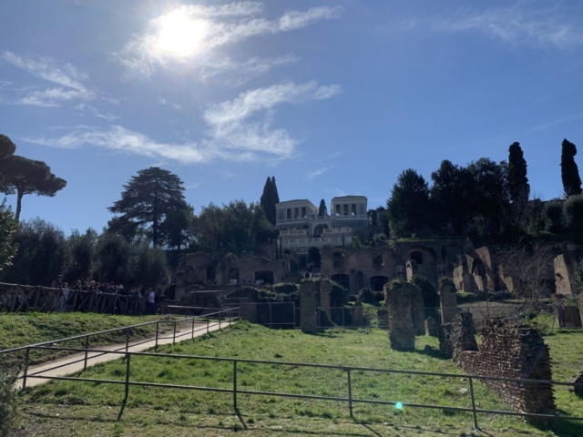 Na Palatino Hill byl starý Řím a ve Foru Romanum se konaly párty